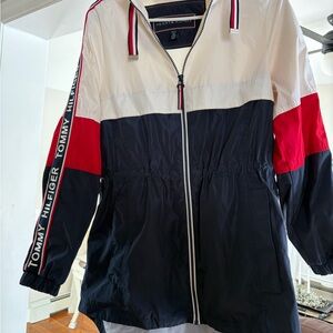 Tommy Hilfiger Women's Tri-Color light  Jacket with hood